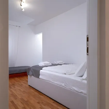 Апартаменти Mandina Riviera - Zf Hvar Хвар