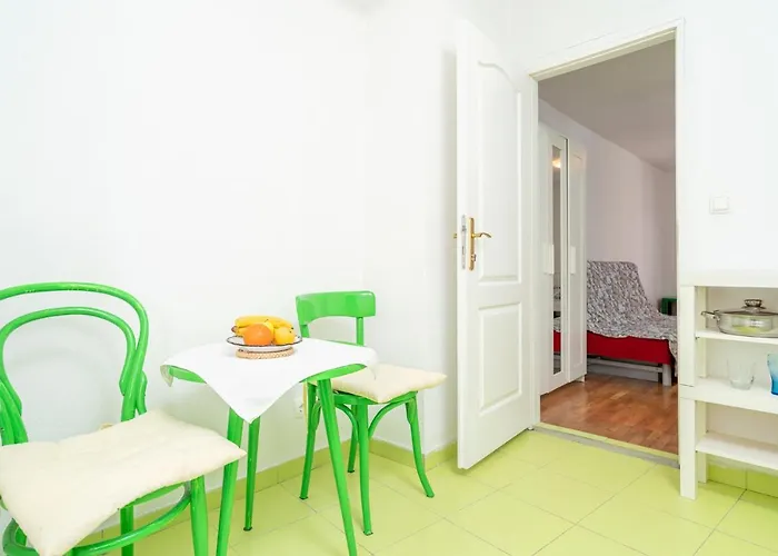 Harbourside Mandina - Zf Hvar *