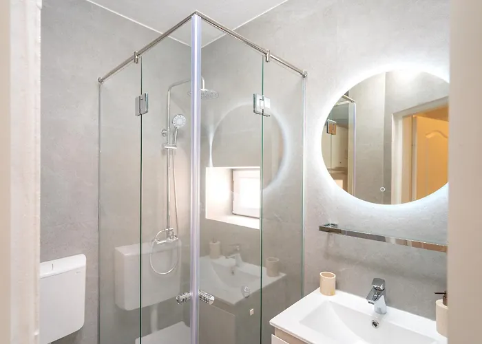 Harbourside Mandina - Zf Hvar