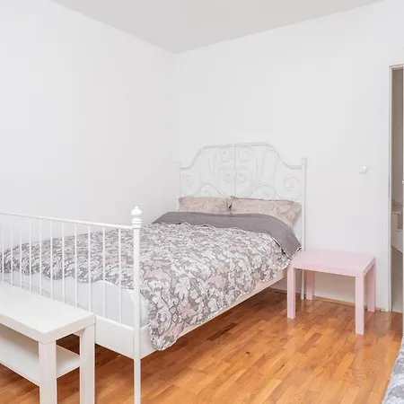 Harbourside Mandina - Zf Hvar *