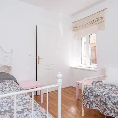 Harbourside Mandina - Zf Hvar * Hvar Town