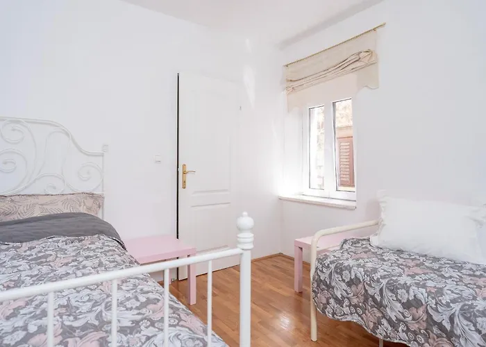 Harbourside Mandina - Zf Hvar * Hvar Town