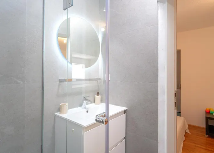 Harbourside Mandina - Zf Hvar Apartman *